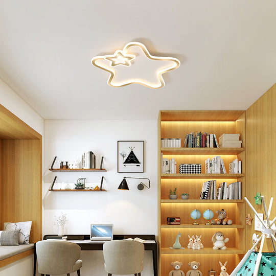Kids' Cartoon Star LED Ceiling Light Fixture - Acrylic Flushmount for Bedroom