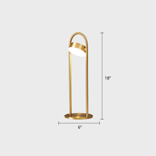 Modern LED Brass Table Lamp for Living Room - Bend Metallic Nightstand Lighting