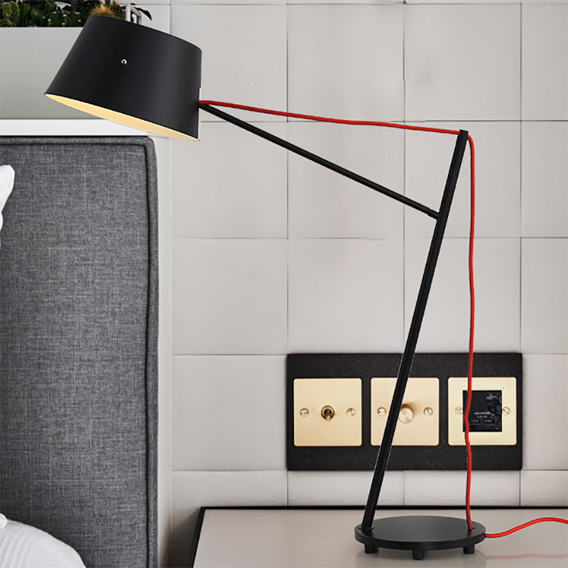 1-Light Modern Desk Lamp with Metallic Shade in Black Finish - Sleek Tapered Design for Living Room
