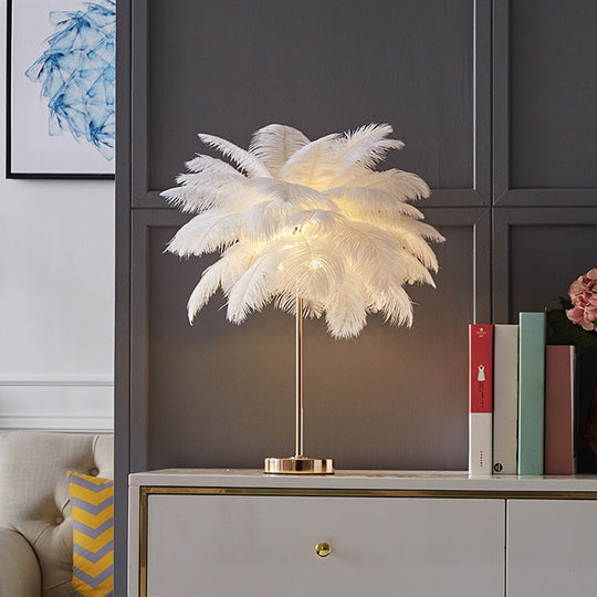 Coconut Tree Shaped Night Light with Decorative Feather - 1 Head Accent Table Lamp for Living Room