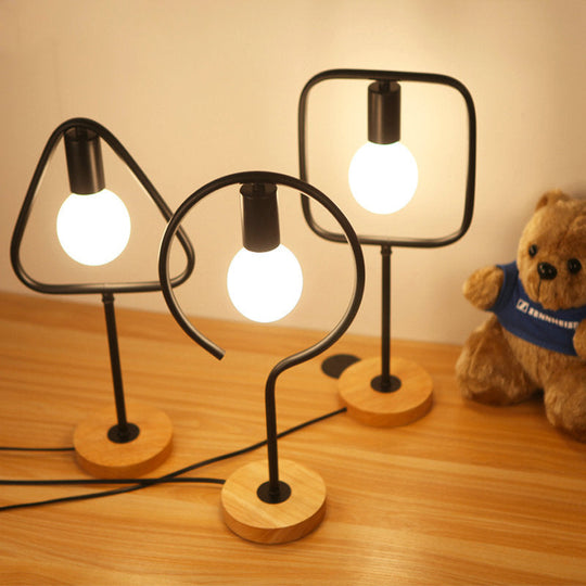 Geometric Frame Metal Table Lamp with Round Wooden Base - Stylish Industrial Bedside Night Light