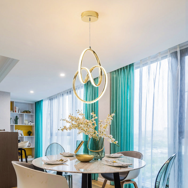 Art Deco Gold Finish LED Suspension Lamp - Interlocking Metal Chandelier for Restaurants