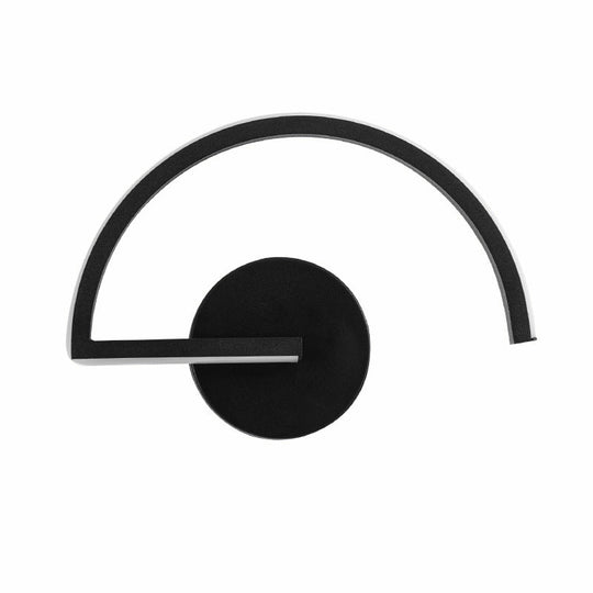 Sleek Metal LED Wall Sconce for Minimalistic Bedroom Lighting