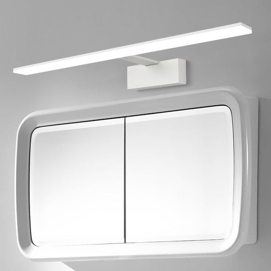 Sleek LED Vanity Lamp: Minimalist Bar Design, Metal Base, Acrylic Diffuser - Ideal for Bathrooms