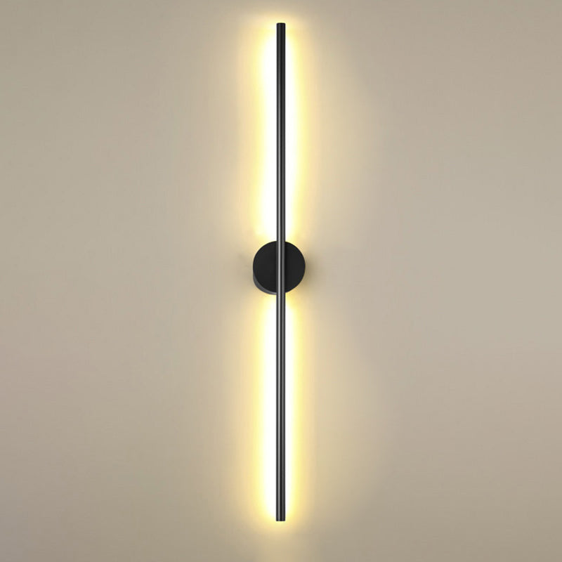 Modern Black LED Wall Sconce for Living Room - Stylish Metallic Fixture
