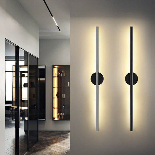 Modern Black LED Wall Sconce for Living Room - Stylish Metallic Fixture