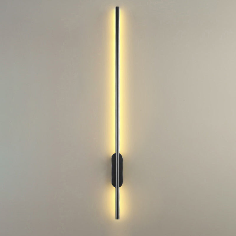 Modern Black LED Wall Sconce for Living Room - Stylish Metallic Fixture