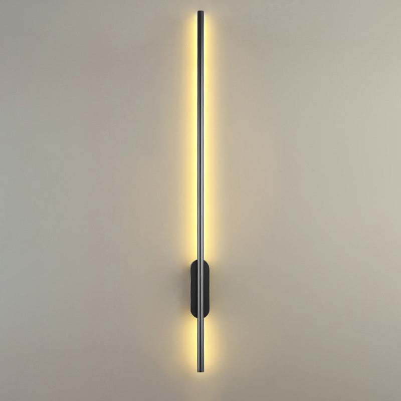 Modern Black LED Wall Sconce for Living Room - Stylish Metallic Fixture