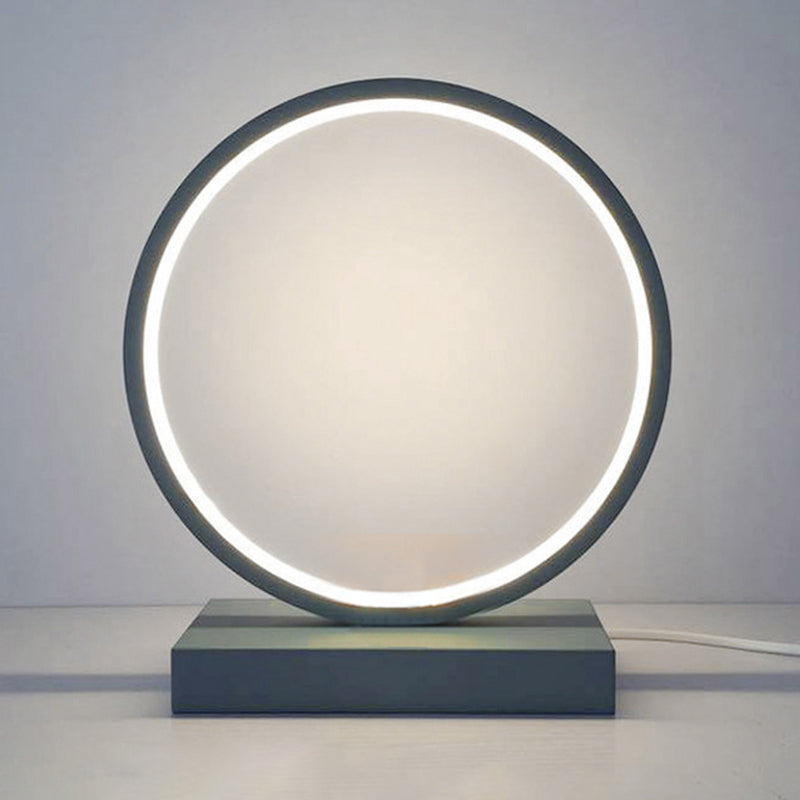 Minimalist Circular LED Night Table Lamp for Bedroom Décor