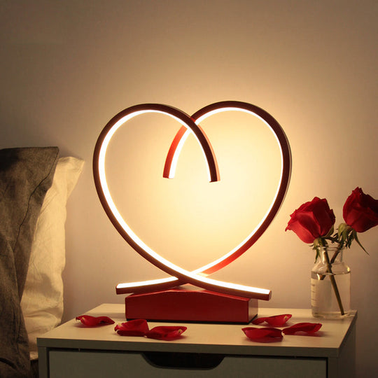 Red Loop Night Light: Romantic Metal LED Table Lamp for Bedroom