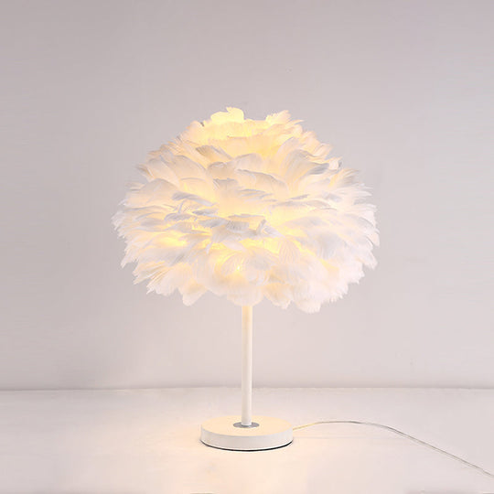 Contemporary Feather Flower Table Lamp - Single-Bulb Night Light for Bedroom