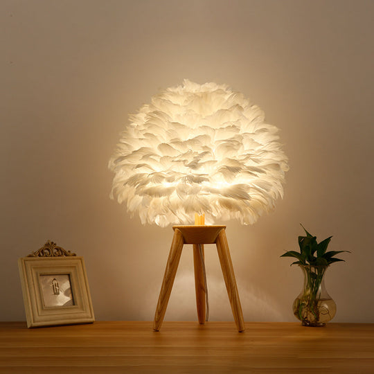 Contemporary Feather Flower Table Lamp - Single-Bulb Night Light for Bedroom