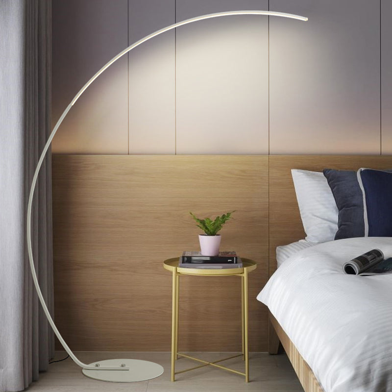 Metallic LED Floor Lamp - Bow Shaped Design, Simple & Stylish for Living Room