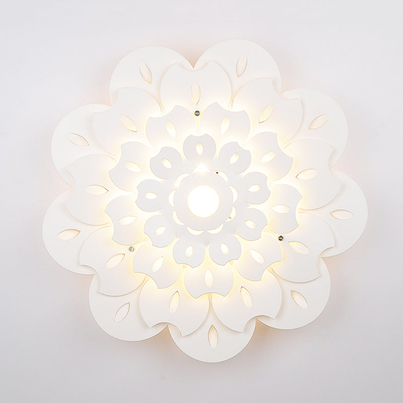 Pretty White Floral LED Wall Lamp for Kids' Bedrooms