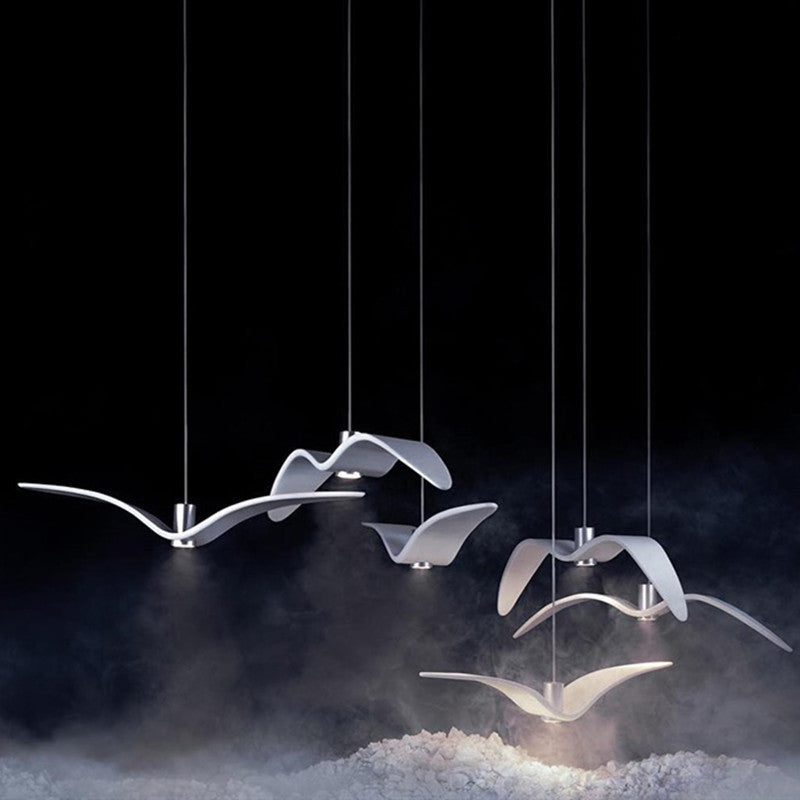 Art Deco Seagulls Hanging Lamp - White, 1-Light, Resin Material, Drop Pendant for Dining Room Decor