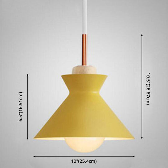 Nordic Style Wooden Pendant Lamp with Metal Frame - Perfect for Restaurants and Modern Homes
