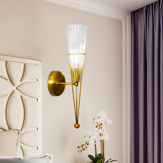 Modern Black/Brass Torch Sconce with Clear Crystal Accent - Elegant 1-Light Wall Lamp