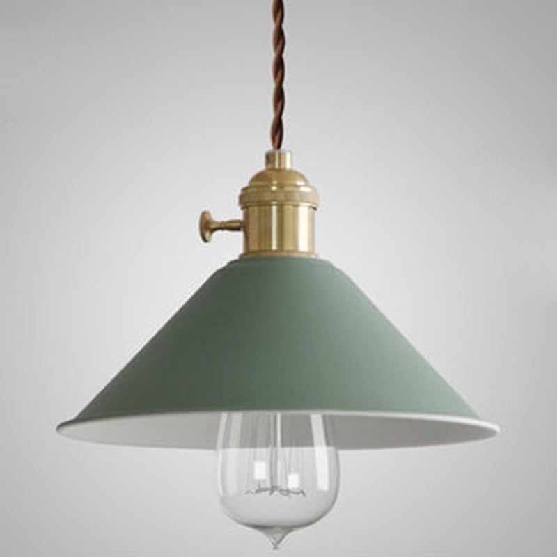 Tapered Metal Pendant Lamp for Modern Dining Room Lighting