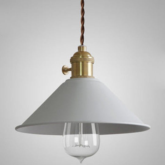 Tapered Metal Pendant Lamp for Modern Dining Room Lighting