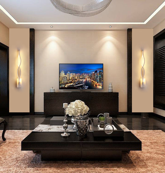 Nordic Simplicity Twist Shape Wall Mount Light Fixture for Living Room and Bedroom