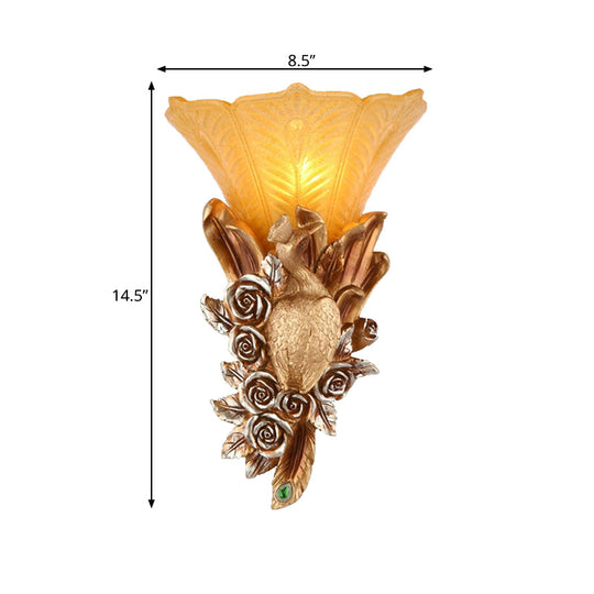 Colonial Style Weatherproof Wall Sconce with Embossed Glass and 1 Gold Bulb for Outdoor Lighting