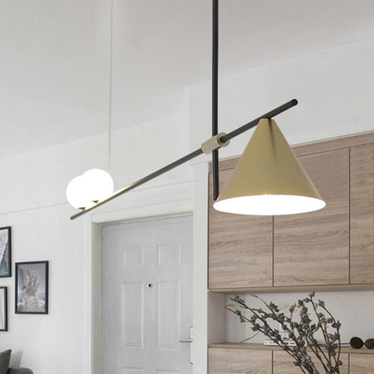 Contemporary Metal Cone Island Light with 3 Heads and Gold/Black Finish for Dining Room Ceiling