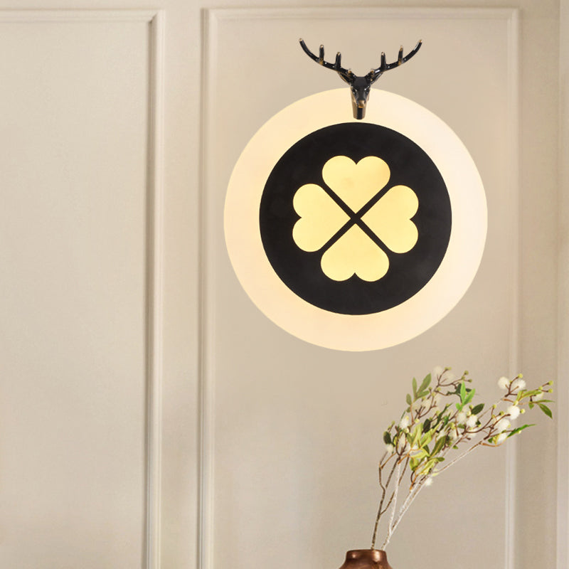 Brass/Black Metal Circle Sconce with Lucky Clover Pattern - LED Wall Light for Tradition Living Room