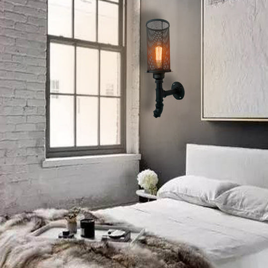 1-Light Industrial Black Wire Mesh Wall Sconce for Bedroom