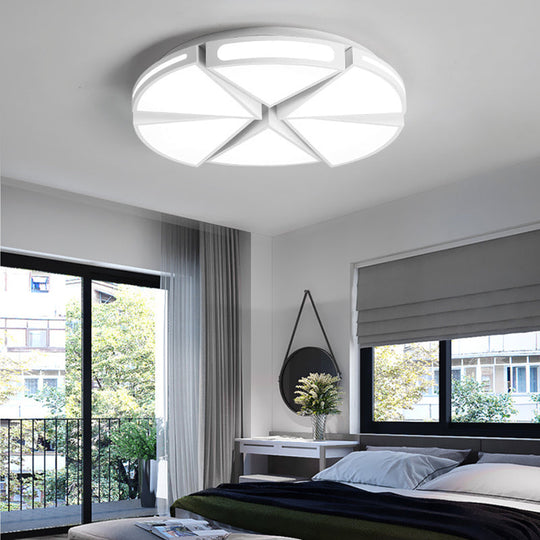 Modern White Round Ceiling Light for Kitchen, Metal Flush Mount - 16"/19.5" Ceiling Lights with Black Accents
