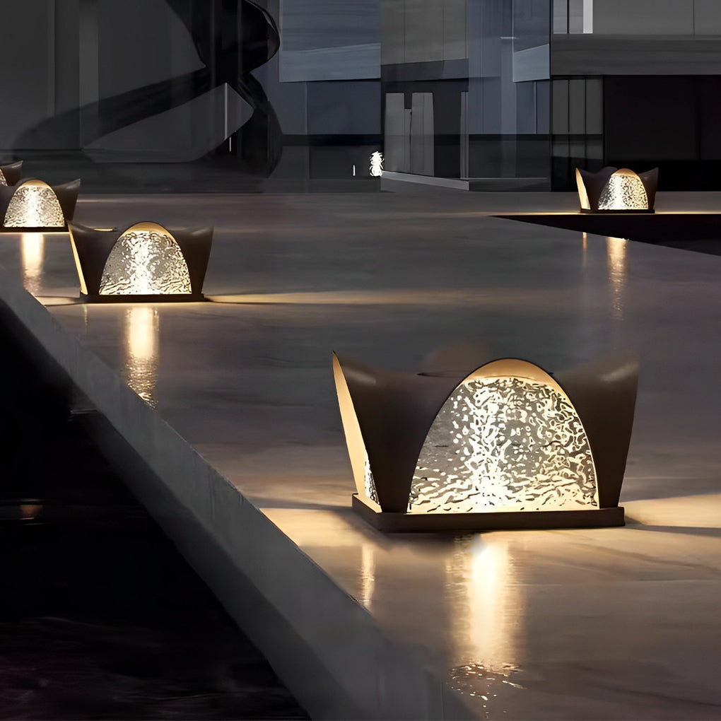 Creative Decor Waterproof Solar Post Cap Light