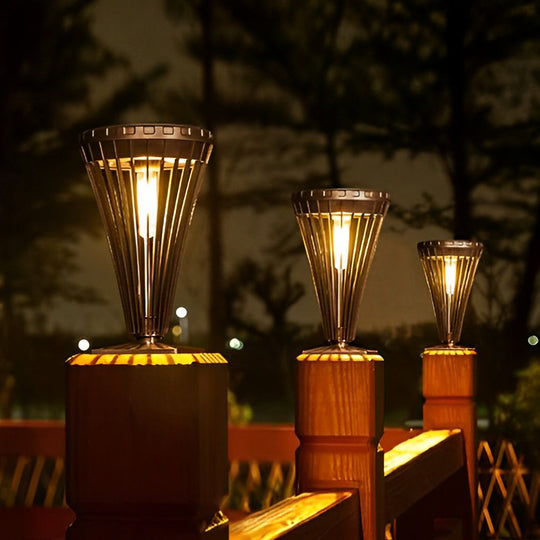 Intelligent Solar Powered Waterproof LED Pathway Lights