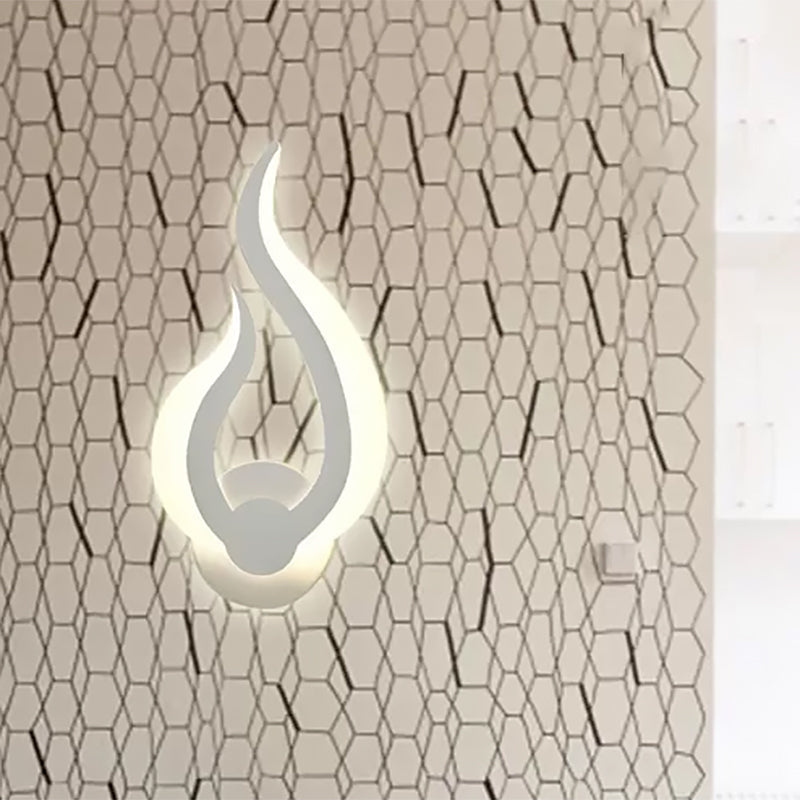 Stylish Fire-Shaped LED Wall Sconce for Kitchen and Dining Room