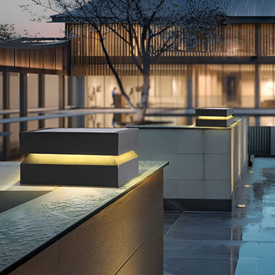 Square LED 16W Waterproof Black Modern Solar Post Caps Lights Pillar Light