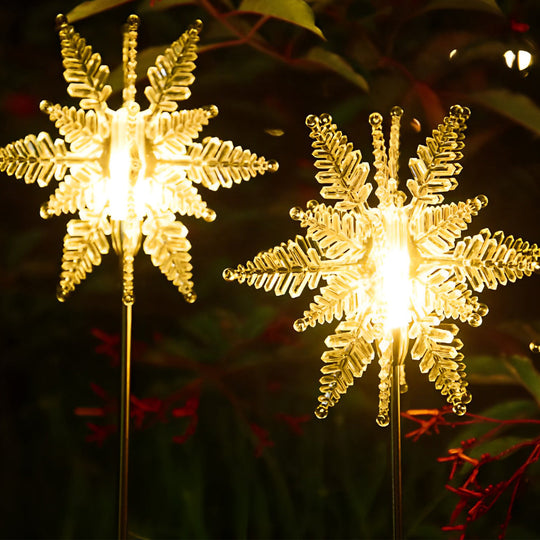 Acrylic Solar Snowflake Lawn Lights 2PCS Set for Festive Outdoor Ambience