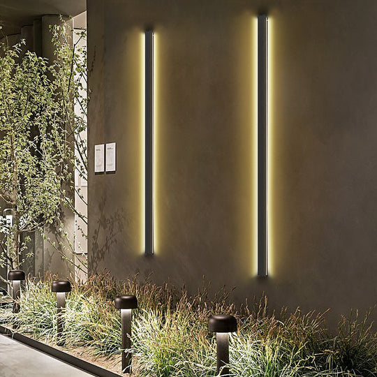 Black Long LED Linear Outdoor Wall Lights – Modern Waterproof Porch & Garden Lighting