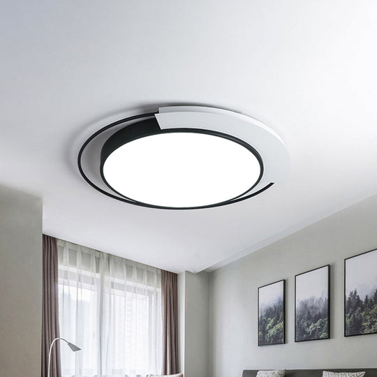 Modern Round Metal Ceiling Flush Light: White/Black LED, Bedroom Lighting, 18"/21.5" W