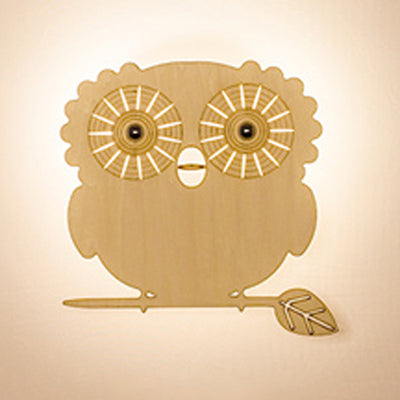 Animal LED Wall Sconce for Kids' Rooms and Corridors in Beige Wood Finish