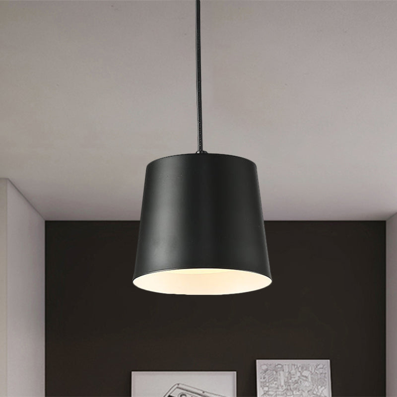 Modern LED Black Hanging Ceiling Lamp with Acrylic Diffuser - Perfect for Restaurants