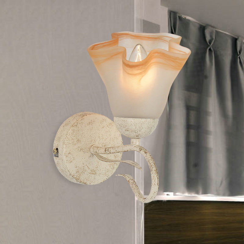Traditional White Floral Wall Sconce Light with Frosted Glass – Elegant 1-Head Wall Lighting for Living Room