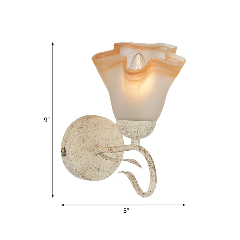 Traditional White Floral Wall Sconce Light with Frosted Glass – Elegant 1-Head Wall Lighting for Living Room