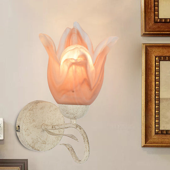 Traditional White Floral Wall Sconce Light with Frosted Glass – Elegant 1-Head Wall Lighting for Living Room