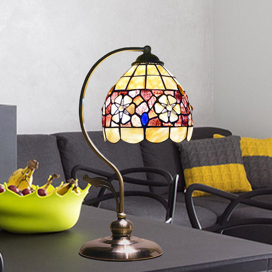 Tiffany Floral-Belt Scalloped Table Light in Bronze for Office Decor