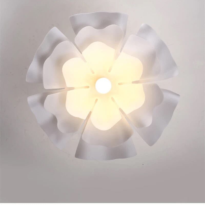 Zoey Flower Pendant Light – Elegant Floral-Inspired Lighting Fixture