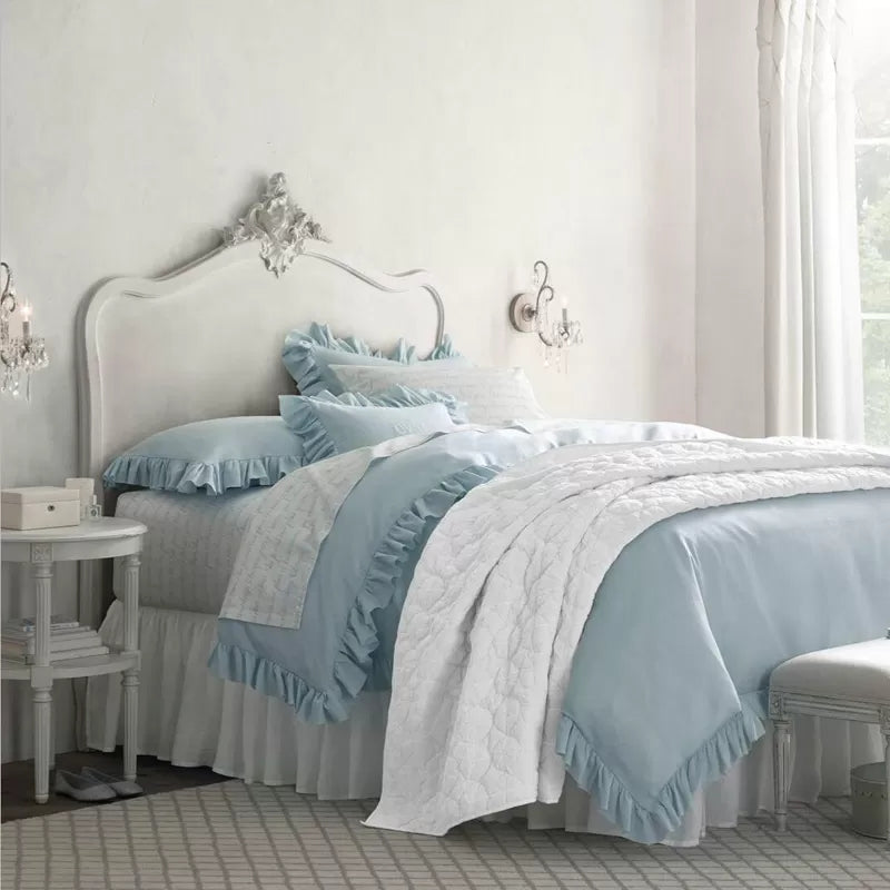 Antique Style Metal Candle Wall Sconce with Crystal and White 1-Light - Perfect for Dining Rooms