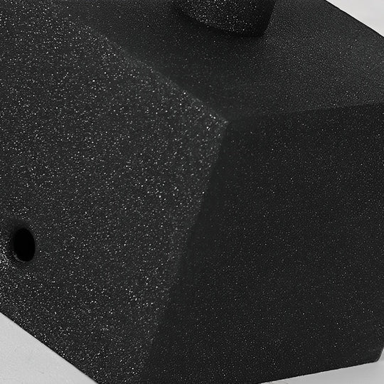 Linear Black LED Solar Powered Path Lamp – Minimalist Outdoor Lighting