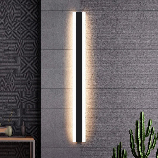 Scarlett Outdoor Long Strip Wall Lamp – Classic and Durable Exterior Lighting