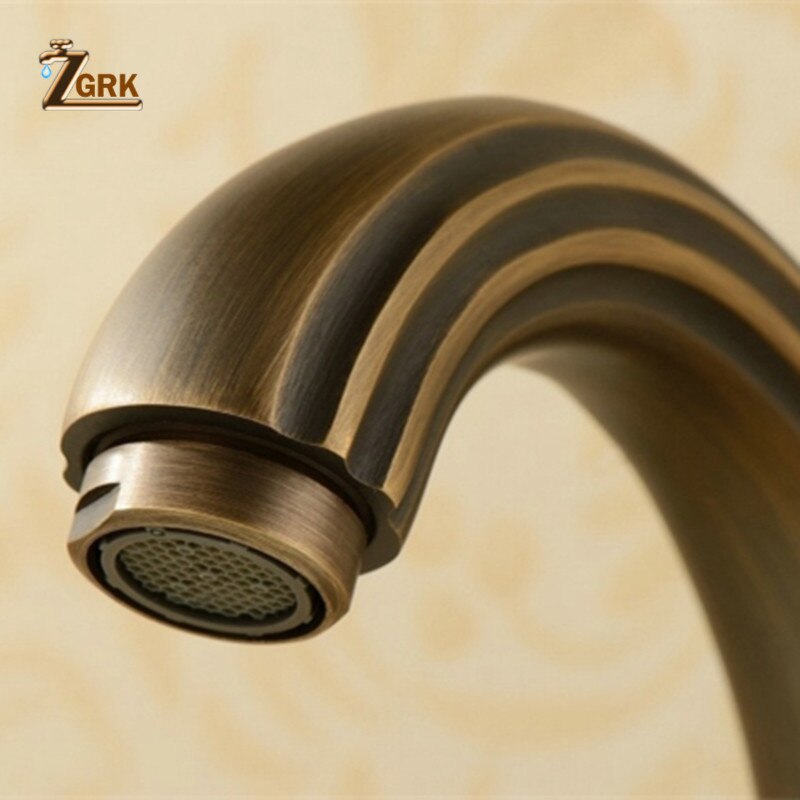 Antique Brass Finished Bathroom Bathtub Faucet Double Handles 3 pcs Basin Mixer Tap Gold Sink Faucet Bathroom Basin Faucet