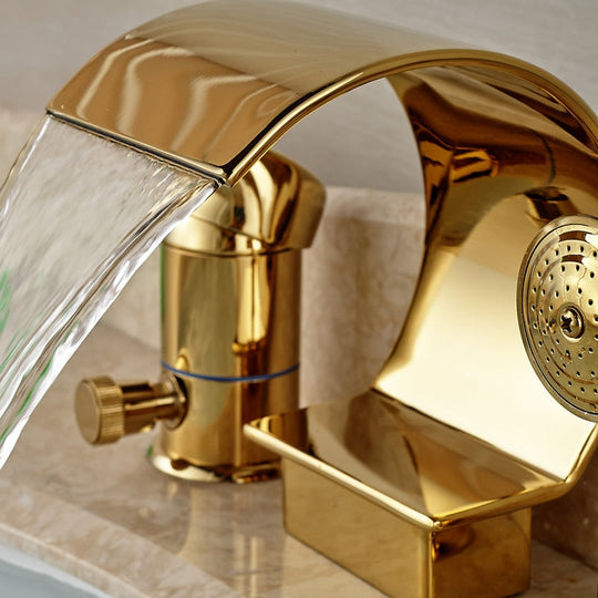 Luxury Golden Waterfall Bathtub Mixer Faucet Deck Mount Single Handle Tub Tap with Handheld Shower