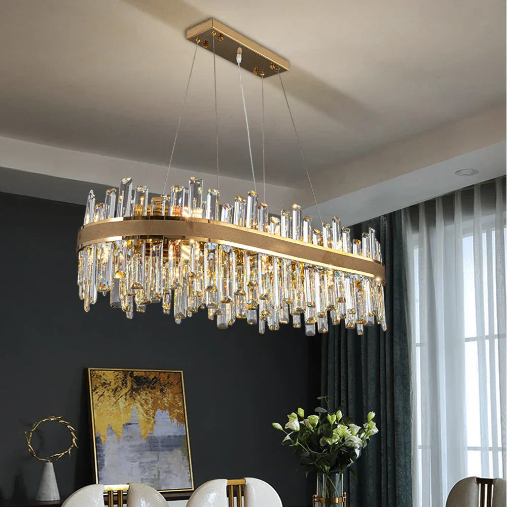 Brenda Chandelier : Glamour for Every Room