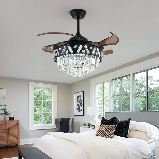 Sophia Retractable Ceiling Fan with Light: Feel the Breeze and Illuminate Your Space